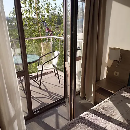 Apartamento едностаен удобен в слънчев брят, комплекс тарсис нова Sunny Beach