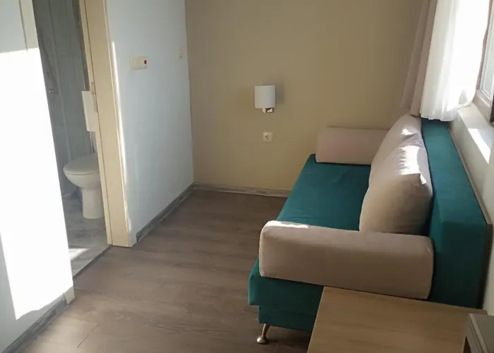 едностаен удобен в слънчев брят, комплекс тарсис нова *