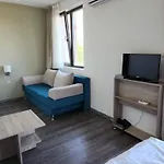 едностаен удобен в слънчев брят, комплекс тарсис нова *